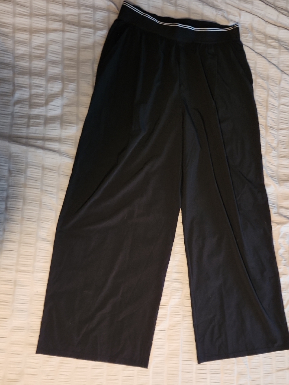 Athleta Stratosphere High Rise Black Wide-Leg Women's Pants